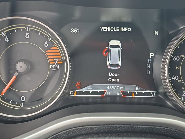 Used 2016 Jeep Cherokee Trailhawk image 15
