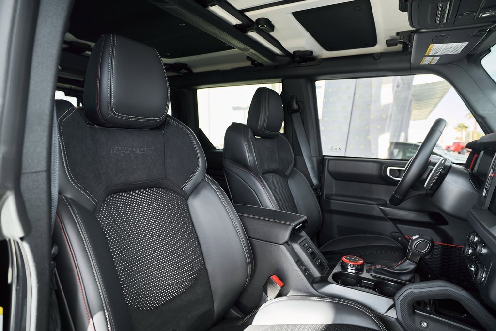 Used 2025 Ford Bronco Raptor image 26