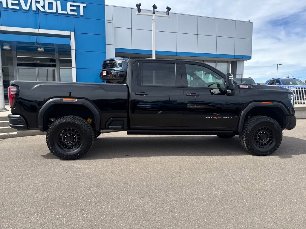 Used 2025 GMC Sierra 2500 AT4X w/ AT4X AEV Edition image 6