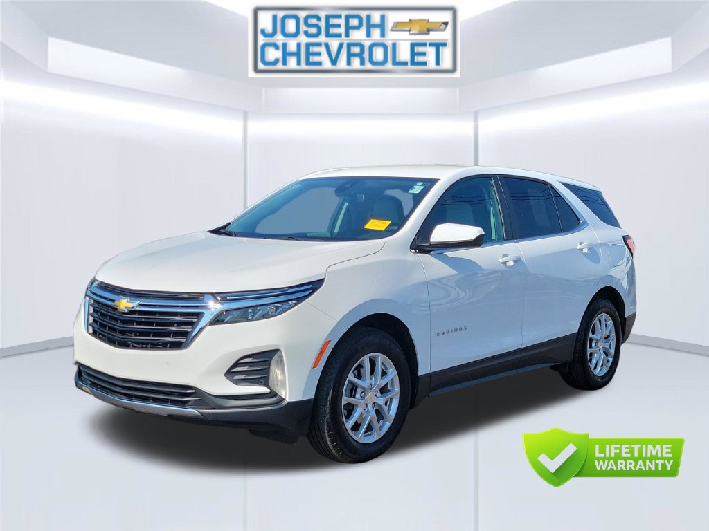 Used 2024 Chevrolet Equinox LT FWD image 2