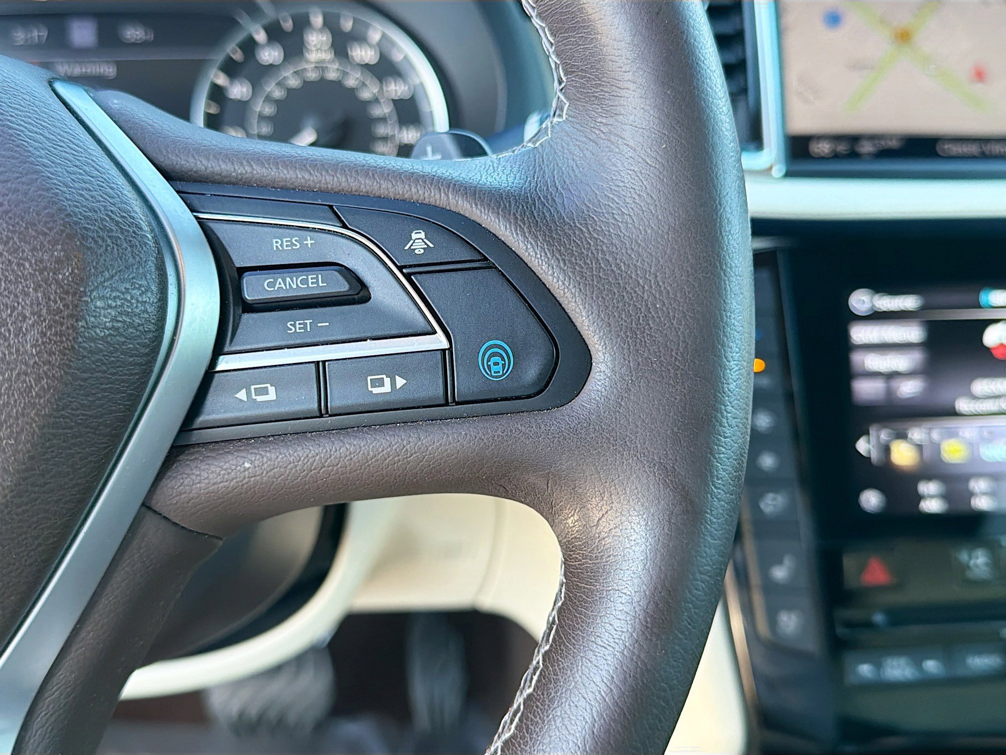 Used 2022 INFINITI QX50 Autograph image 39