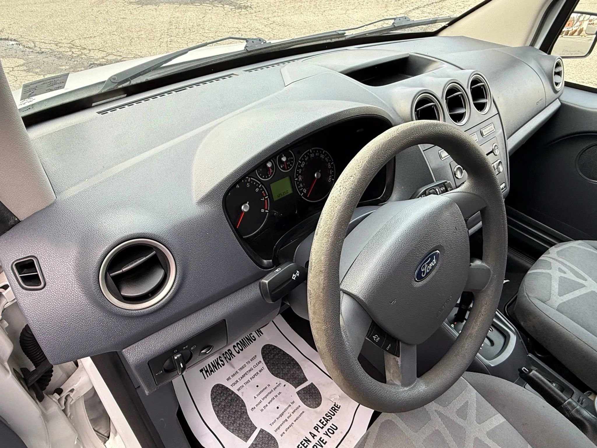 Used 2013 Ford Transit Connect XLT image 13
