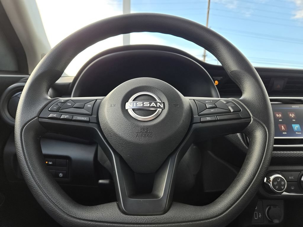 Used 2025 Nissan Kicks Play S FWD image 19