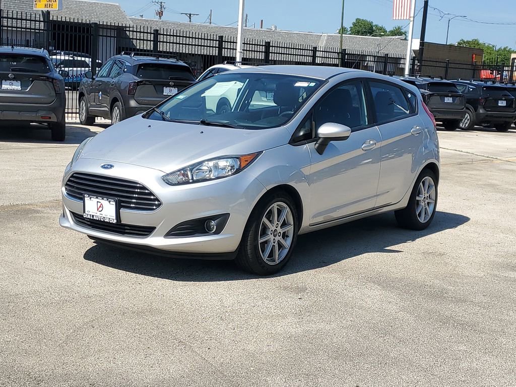 Used 2019 Ford Fiesta SE w/ Equipment Group 201A FWD image 2