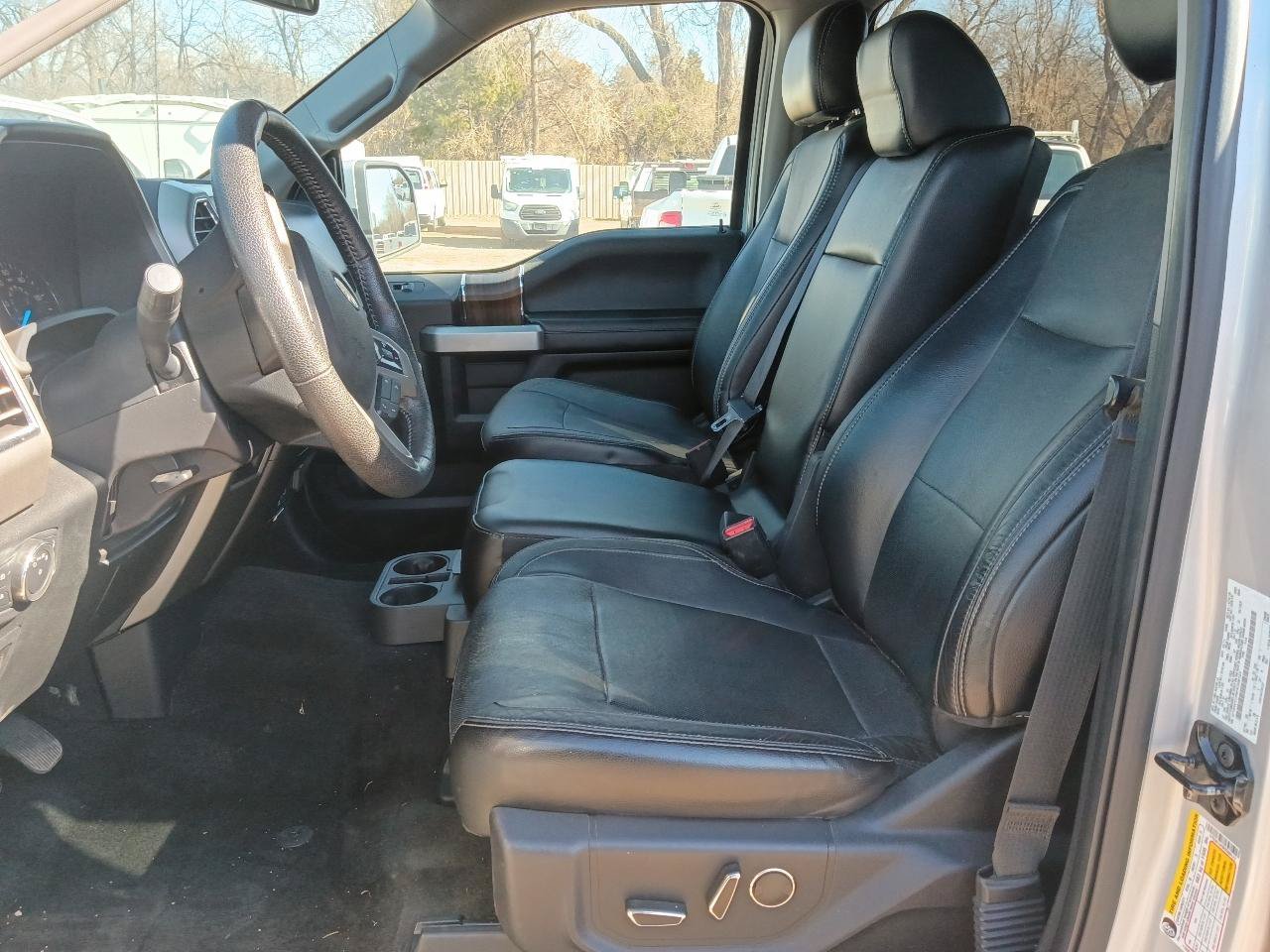 Used 2015 Ford F150 Lariat RWD image 15