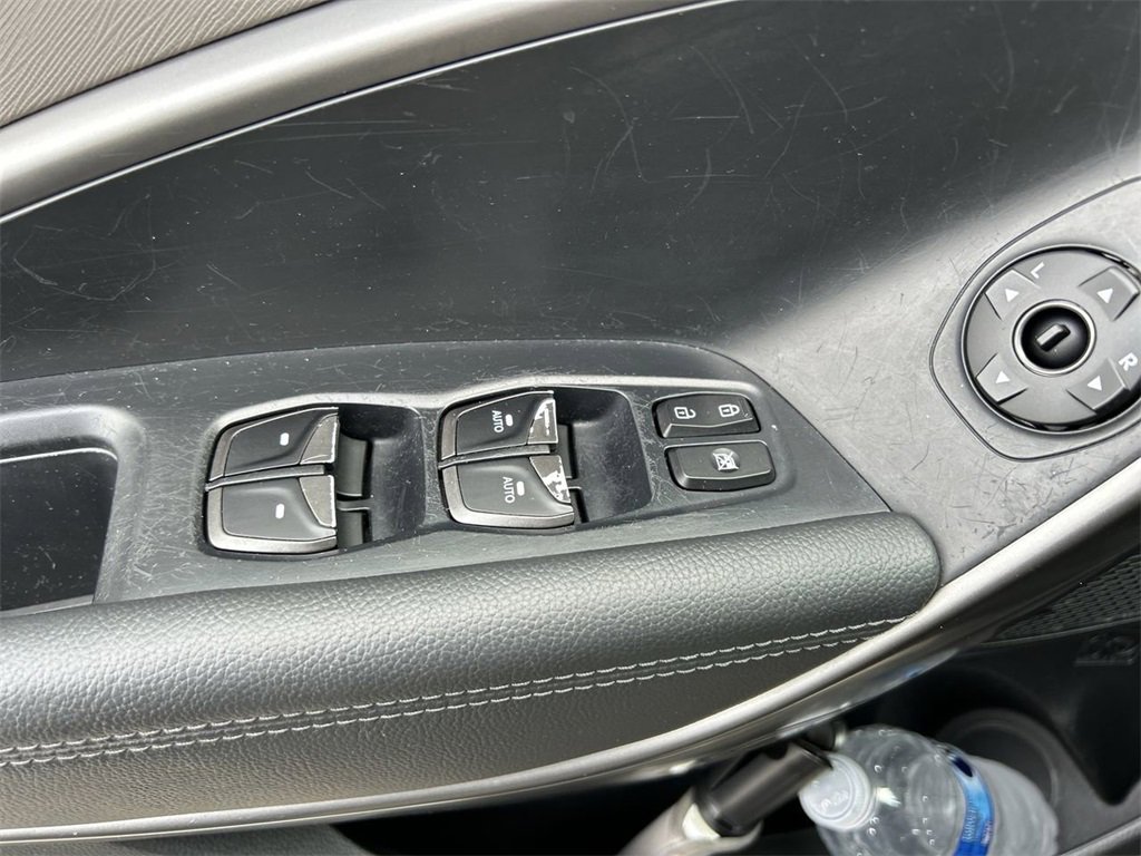 Used 2018 Hyundai Santa Fe Sport w/ 2.4L Tech Package 04 image 21