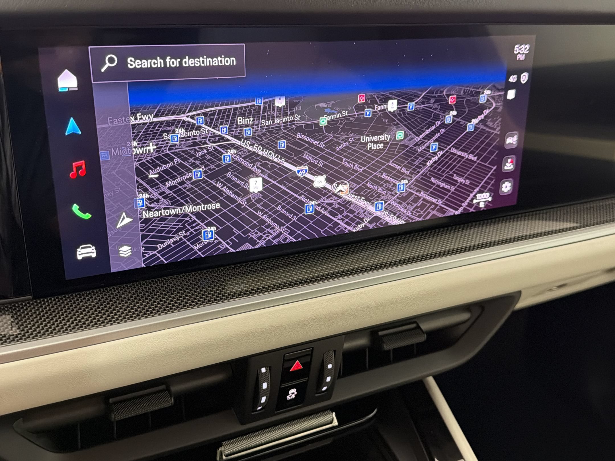 Certified 2024 Porsche Cayenne Turbo AWD/4WD image 24