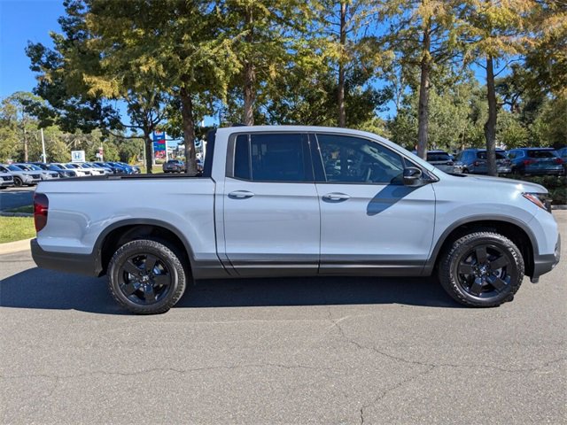 New 2026 Honda Ridgeline Black Edition image 5