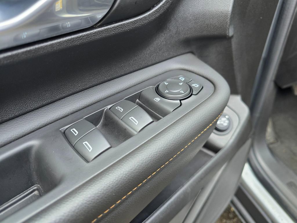 Used 2024 GMC Terrain AT4 w/ Tech Package image 24