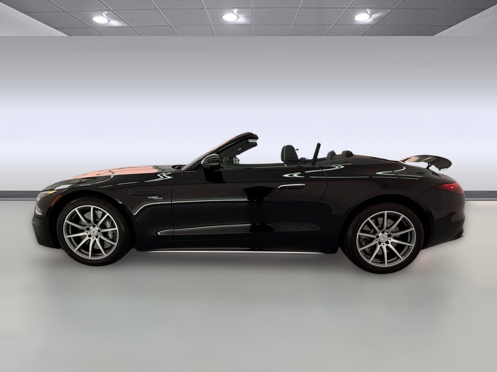 Used 2023 Mercedes-Benz SL 43 AMG image 2