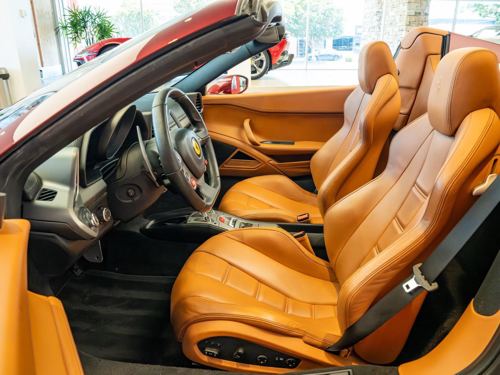 Certified 2013 Ferrari 458 Spider RWD image 10