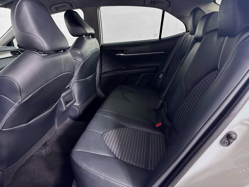 Used 2020 Toyota Camry SE FWD image 36