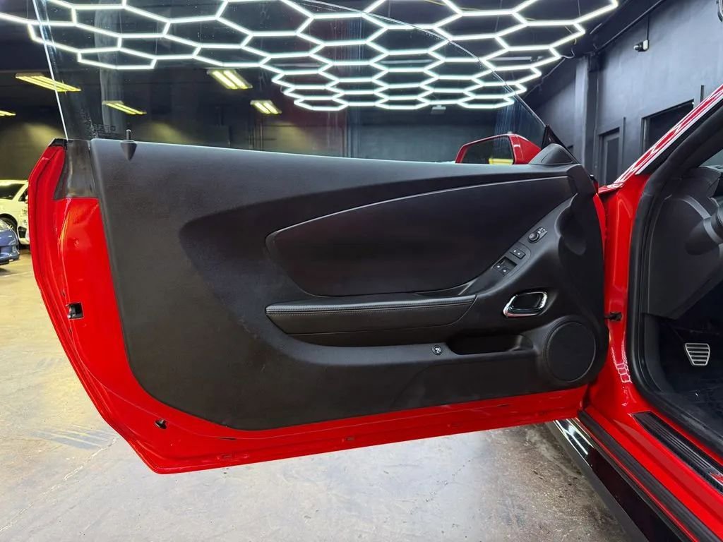 Used 2014 Chevrolet Camaro Z/28 image 25