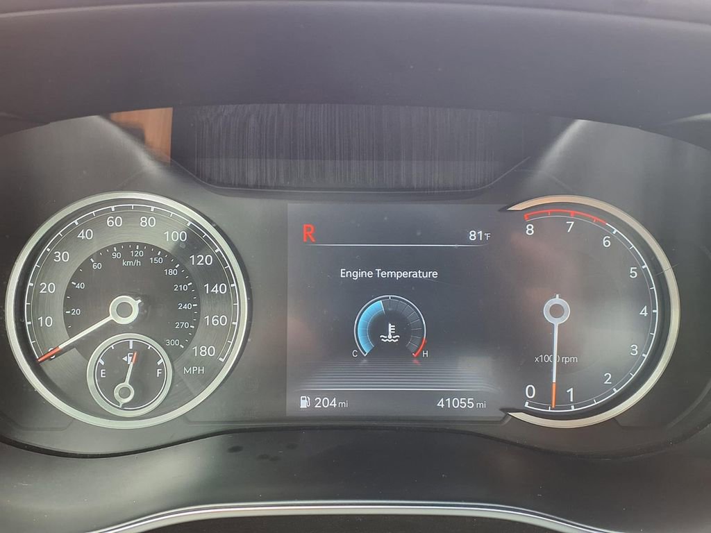 Used 2022 Genesis G70 3.3T RWD image 36