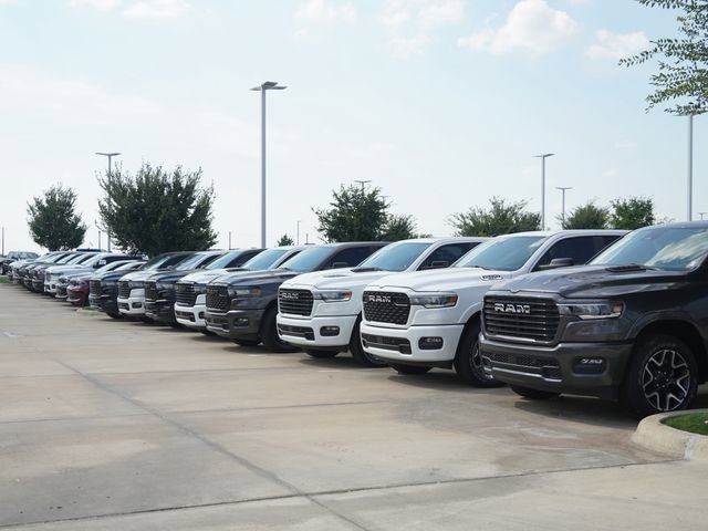 New 2026 Jeep Grand Cherokee L Summit AWD/4WD image 38