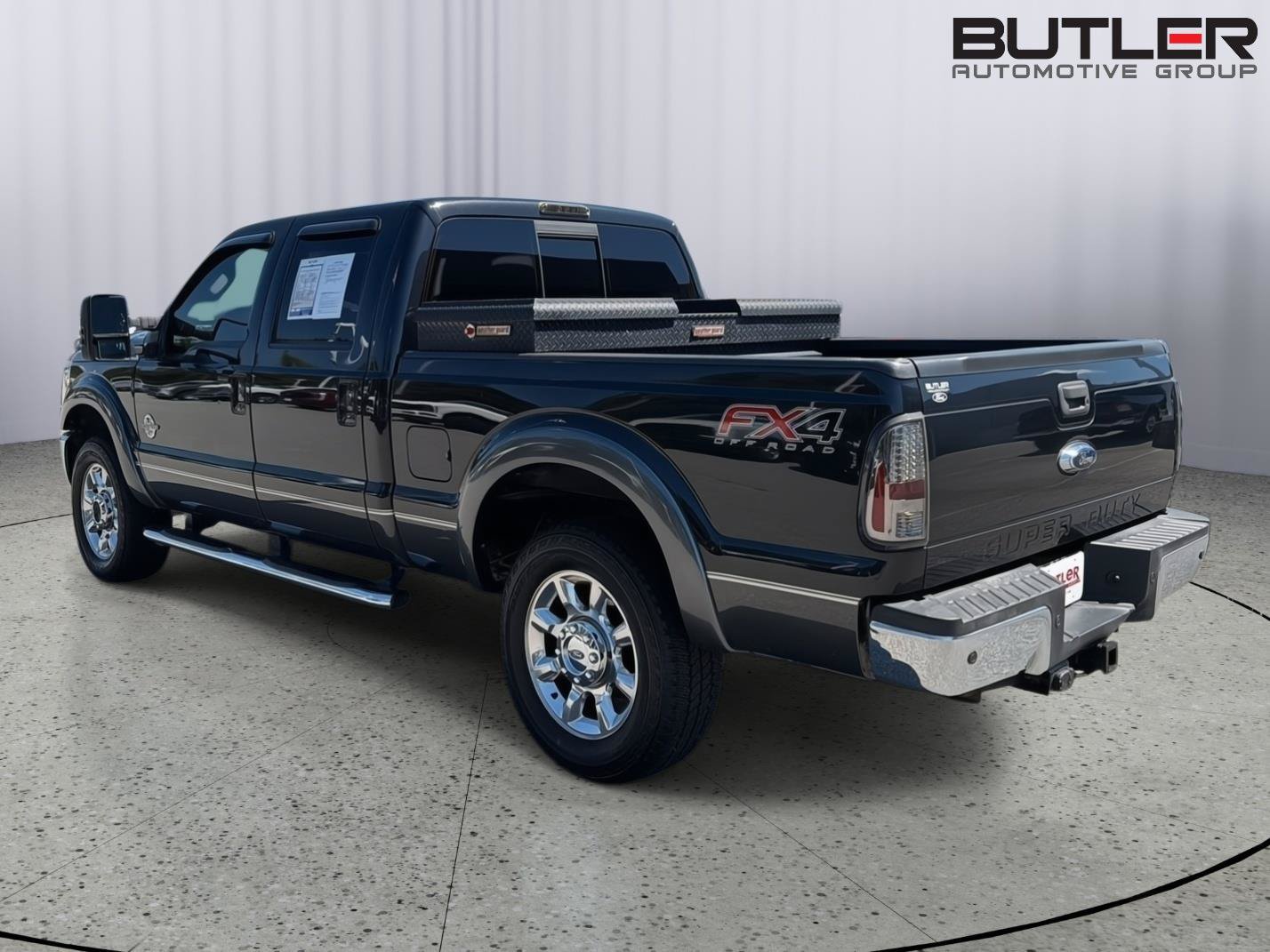Used 2015 Ford F250 Lariat w/ Lariat Interior Package AWD/4WD image 4