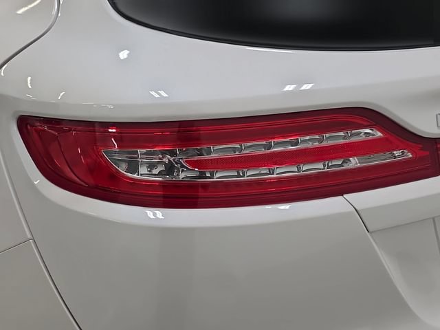 Used 2017 Lincoln MKC Reserve w/ Lincoln MKC Climate Package AWD/4WD image 29