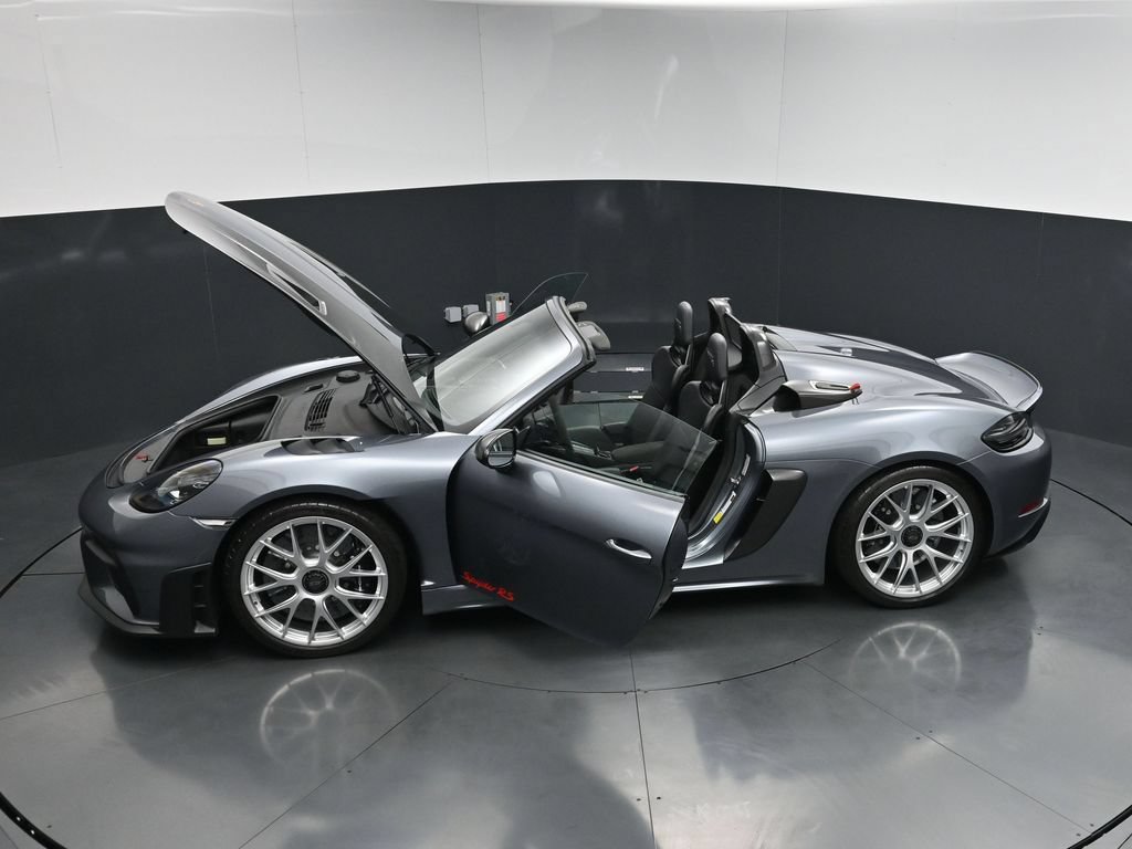 Used 2024 Porsche 718 Boxster Spyder RS RWD image 30