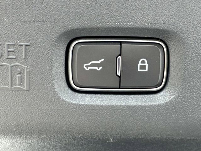 New 2026 Lincoln Navigator Black Label AWD/4WD image 15