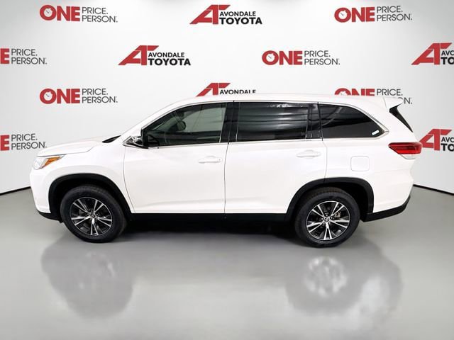 Certified 2019 Toyota Highlander LE FWD image 4