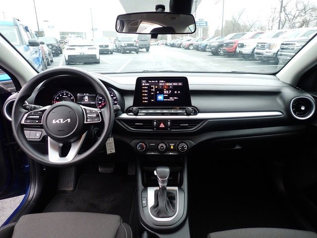 Used 2023 Kia Forte LXS image 18