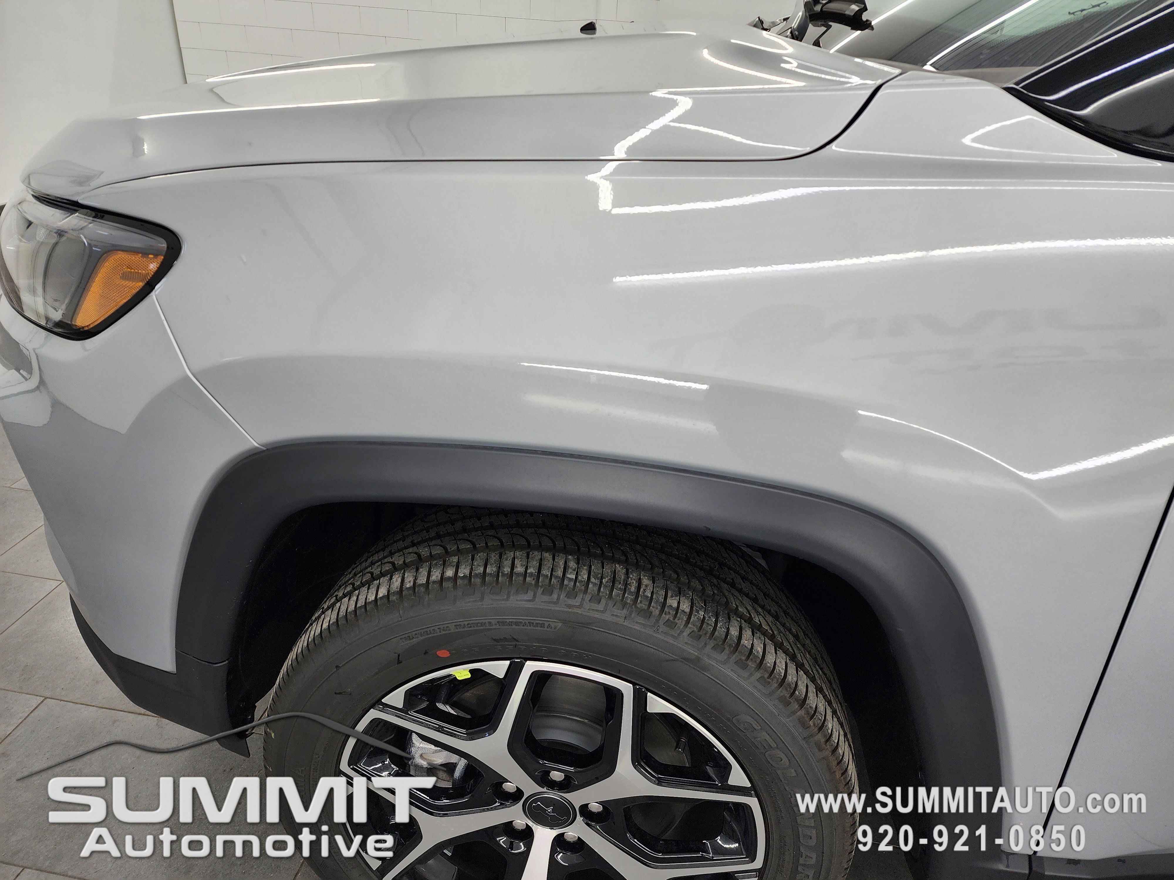 New 2026 Jeep Compass Limited w/ Sun, Sound & Navigation Group image 32