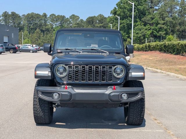 Used 2024 Jeep Gladiator Rubicon w/ Safety Group AWD/4WD image 8