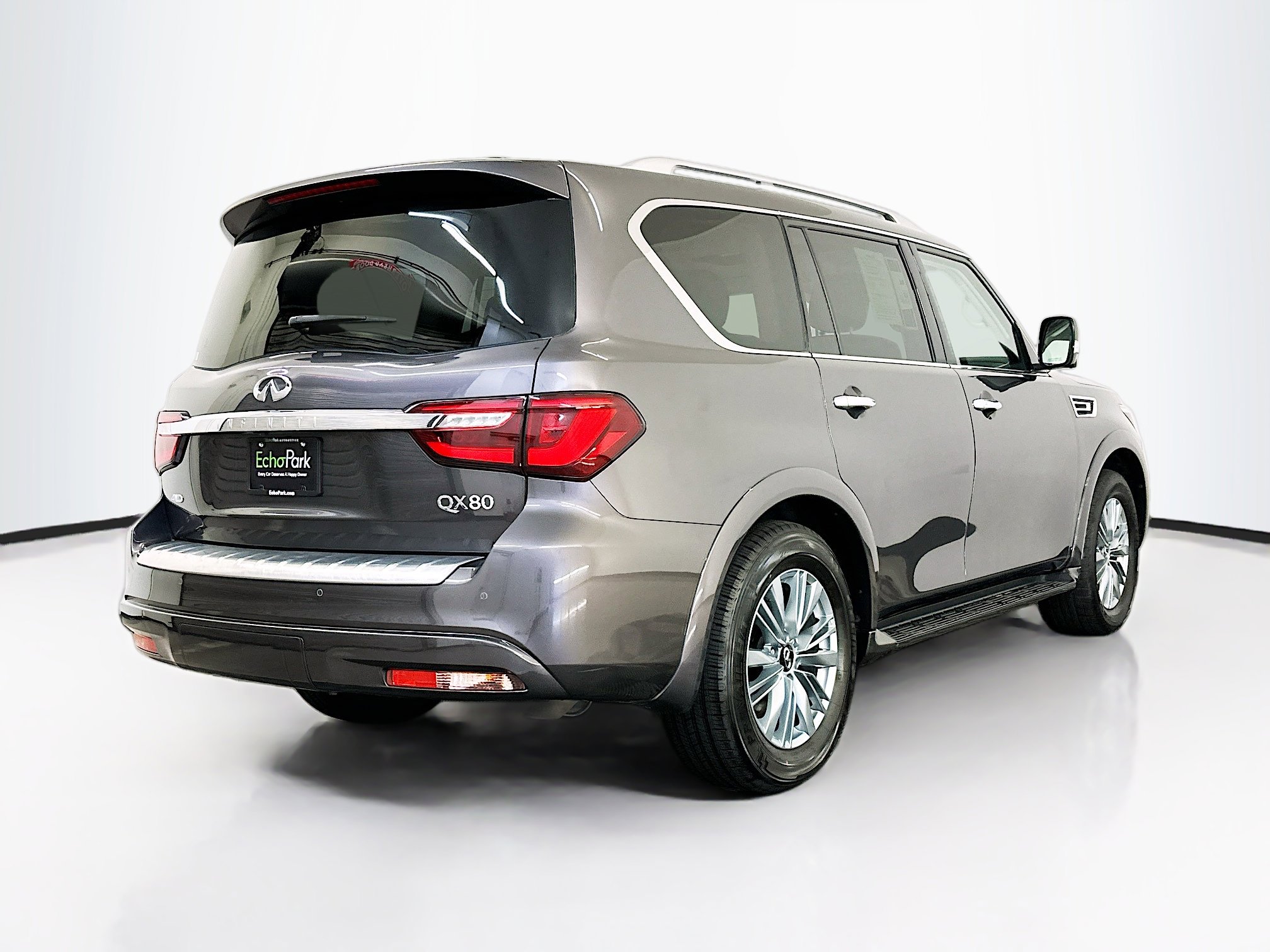 Used 2024 INFINITI QX80 Luxe AWD/4WD image 9
