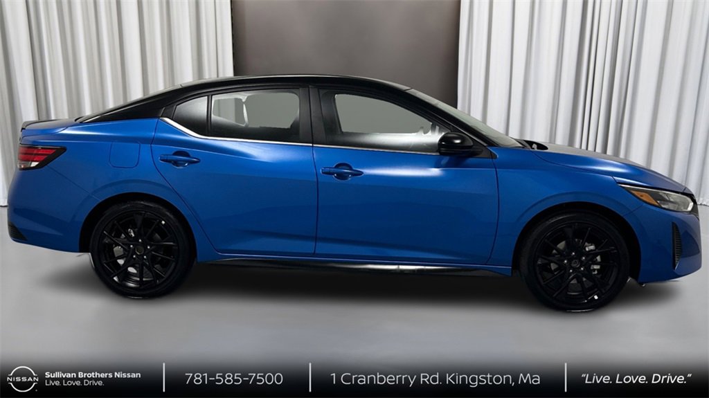 New 2025 Nissan Sentra SR w/ Midnight Edition image 4