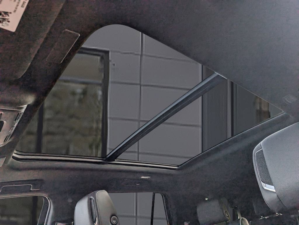 New 2026 Cadillac Escalade Luxury w/ Touring Package image 13