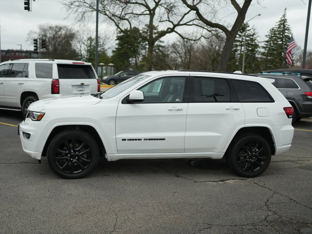 Used 2022 Jeep Grand Cherokee Laredo X AWD/4WD image 10