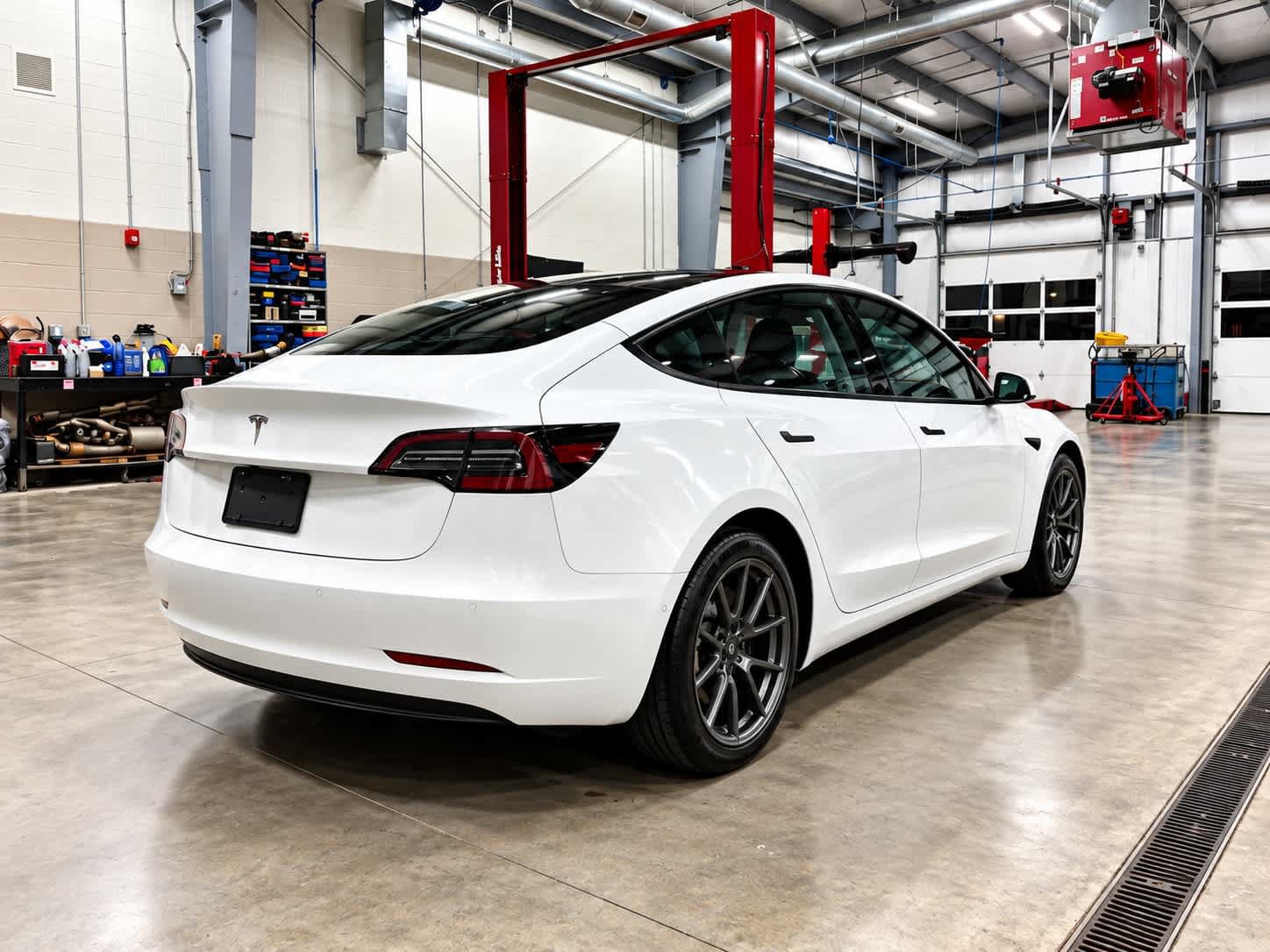 Used 2021 Tesla Model 3 Standard Range Plus RWD image 7