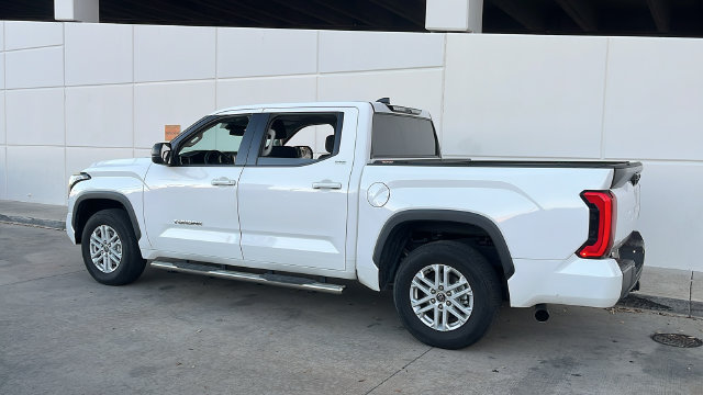 Used 2023 Toyota Tundra SR5 w/ SR5 Premium Package RWD image 4