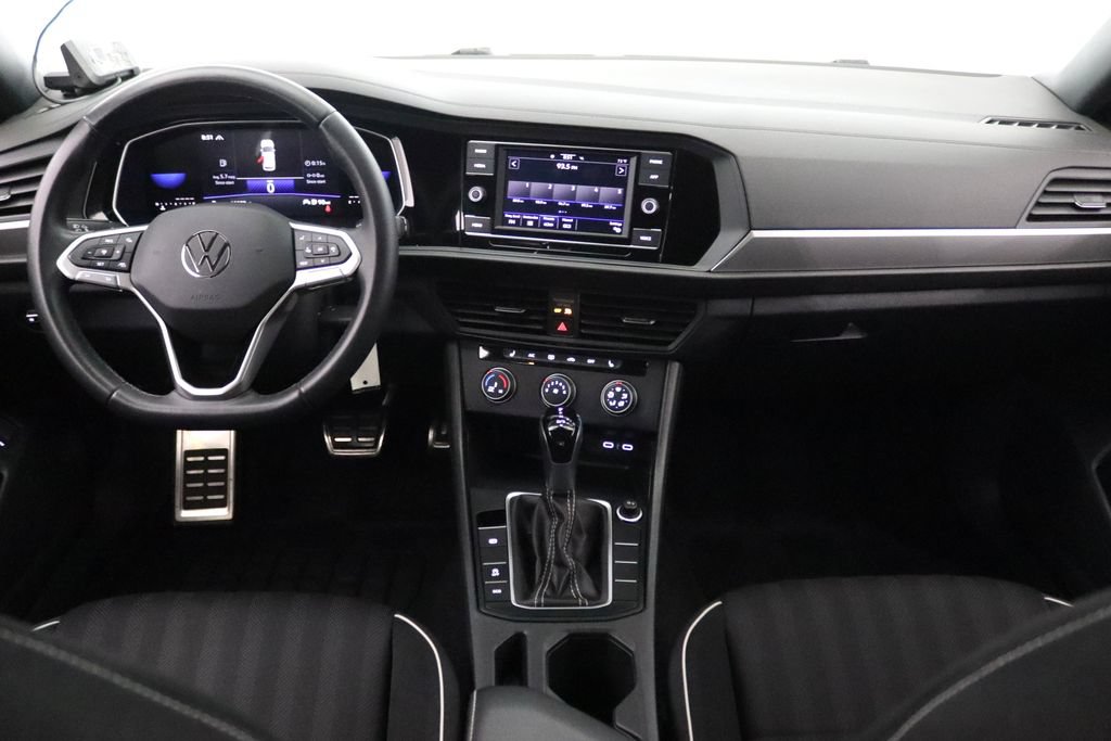 Used 2024 Volkswagen Jetta Sport FWD image 16