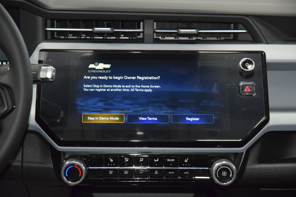 New 2027 Chevrolet Bolt LT w/ Comfort Package image 28