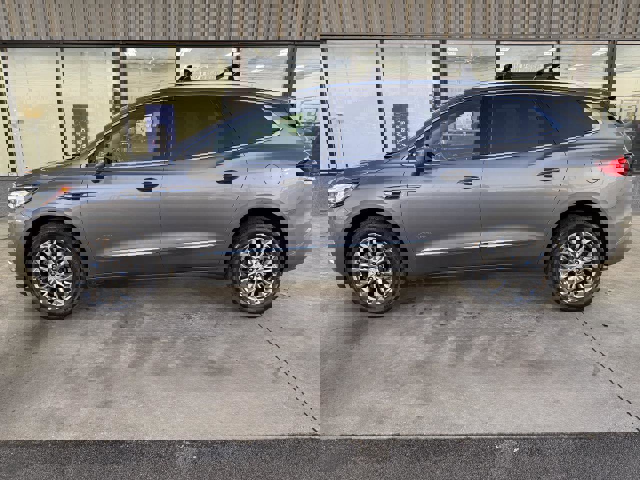 Used 2021 Buick Enclave Avenir w/ Avenir Technology Package image 8