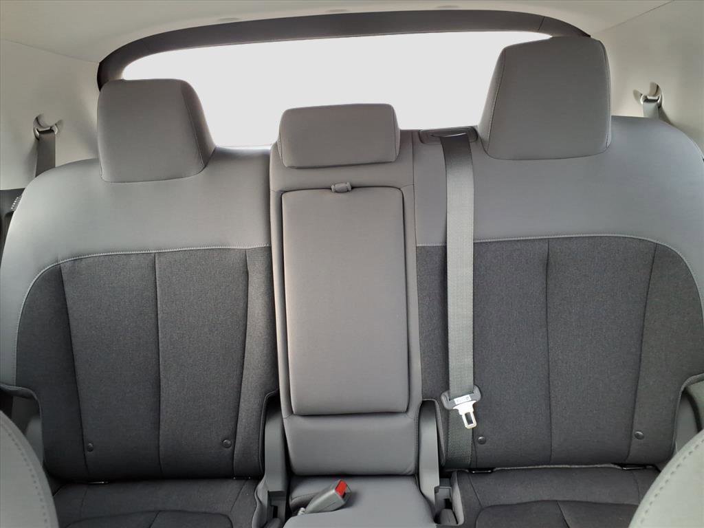 Used 2025 Hyundai Ioniq 5 SE image 12