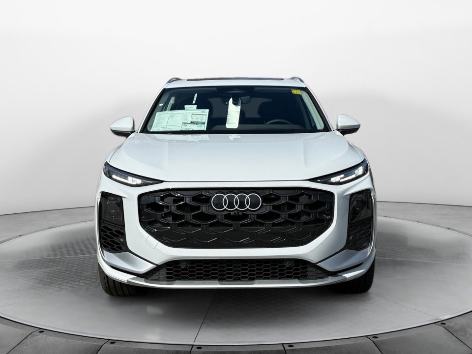 New 2026 Audi Q3 quattro 2.0T image 2