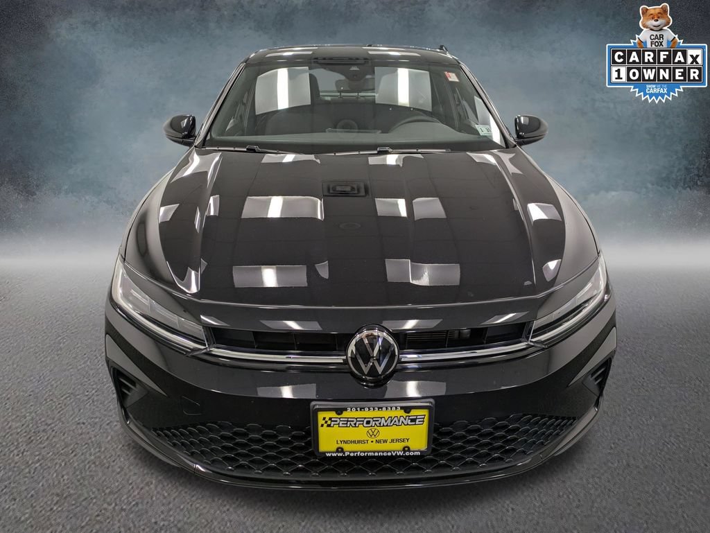 Used 2026 Volkswagen Jetta Sport FWD image 2