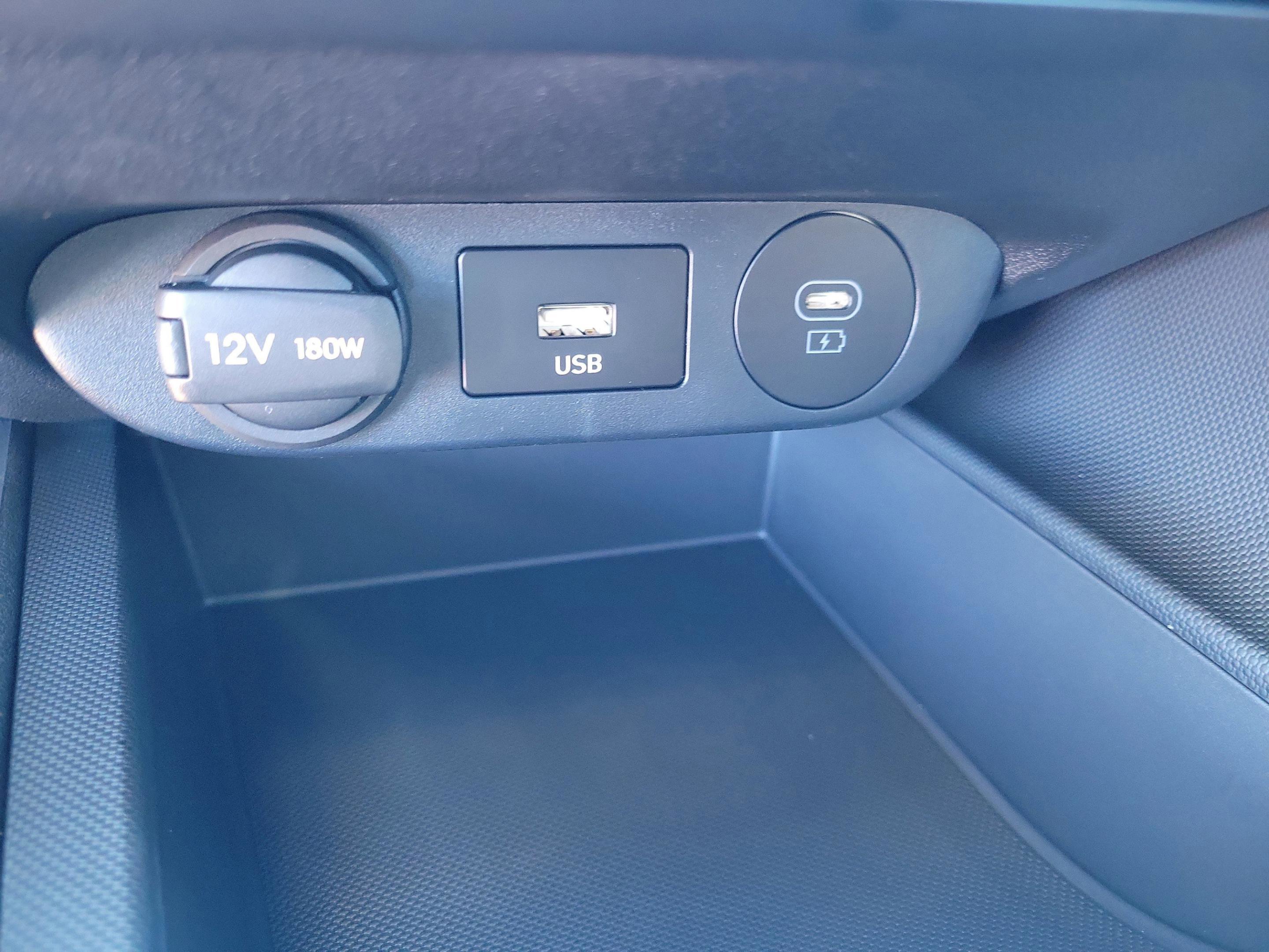 New 2026 Hyundai Elantra Blue image 29