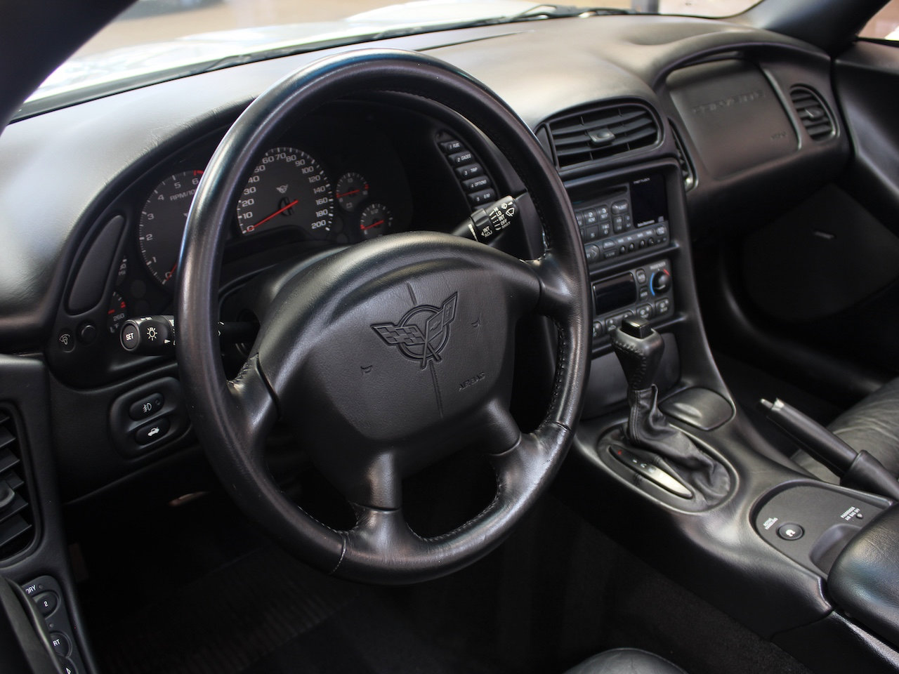 Used 2002 Chevrolet Corvette Convertible w/ Preferred Equipment Group1 image 30