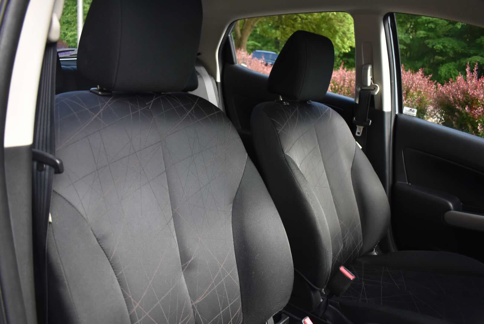 Used 2013 MAZDA MAZDA2 Sport FWD image 39