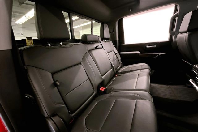 Used 2023 GMC Sierra 3500 SLT w/ SLT Convenience Package AWD/4WD image 27