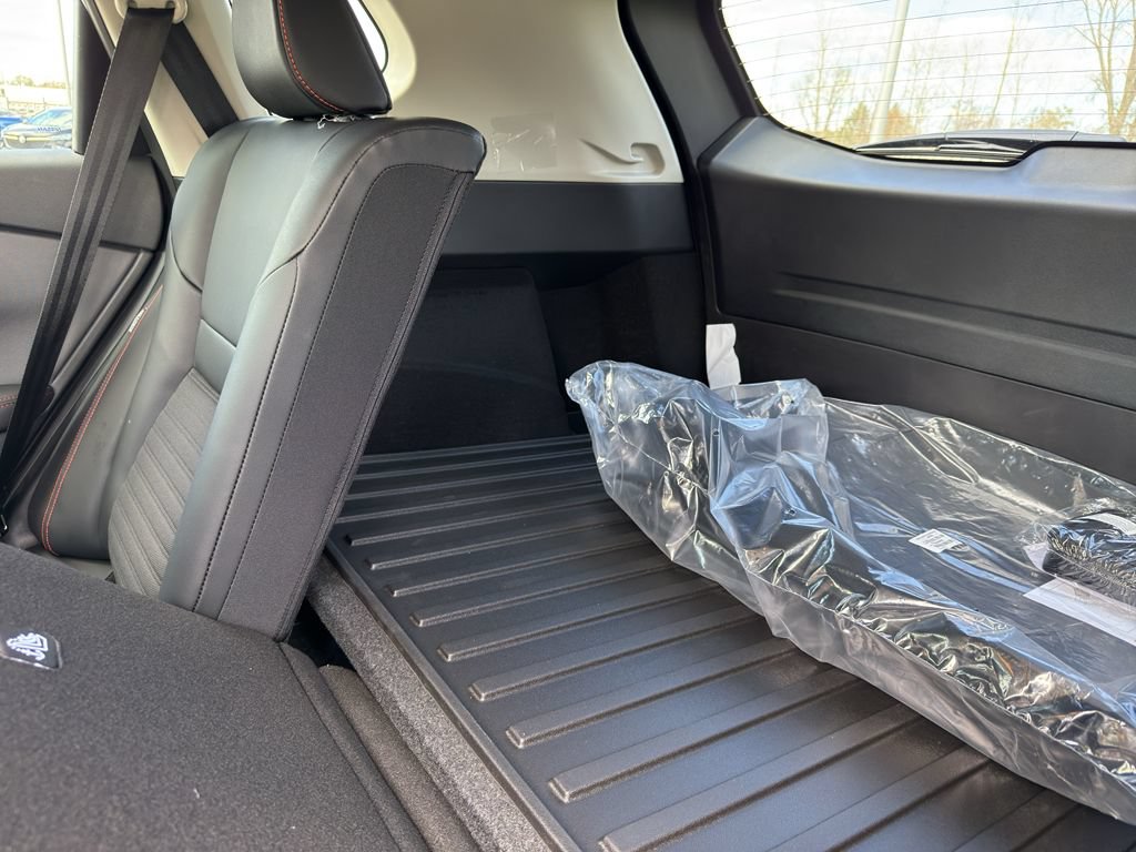 New 2026 Nissan Rogue SV w/ Rock Creek Premium Package AWD/4WD image 34