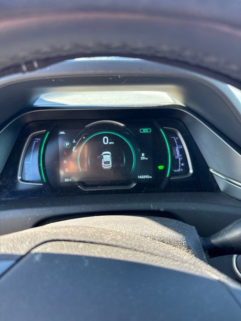 Used 2020 Hyundai Ioniq SE FWD image 4