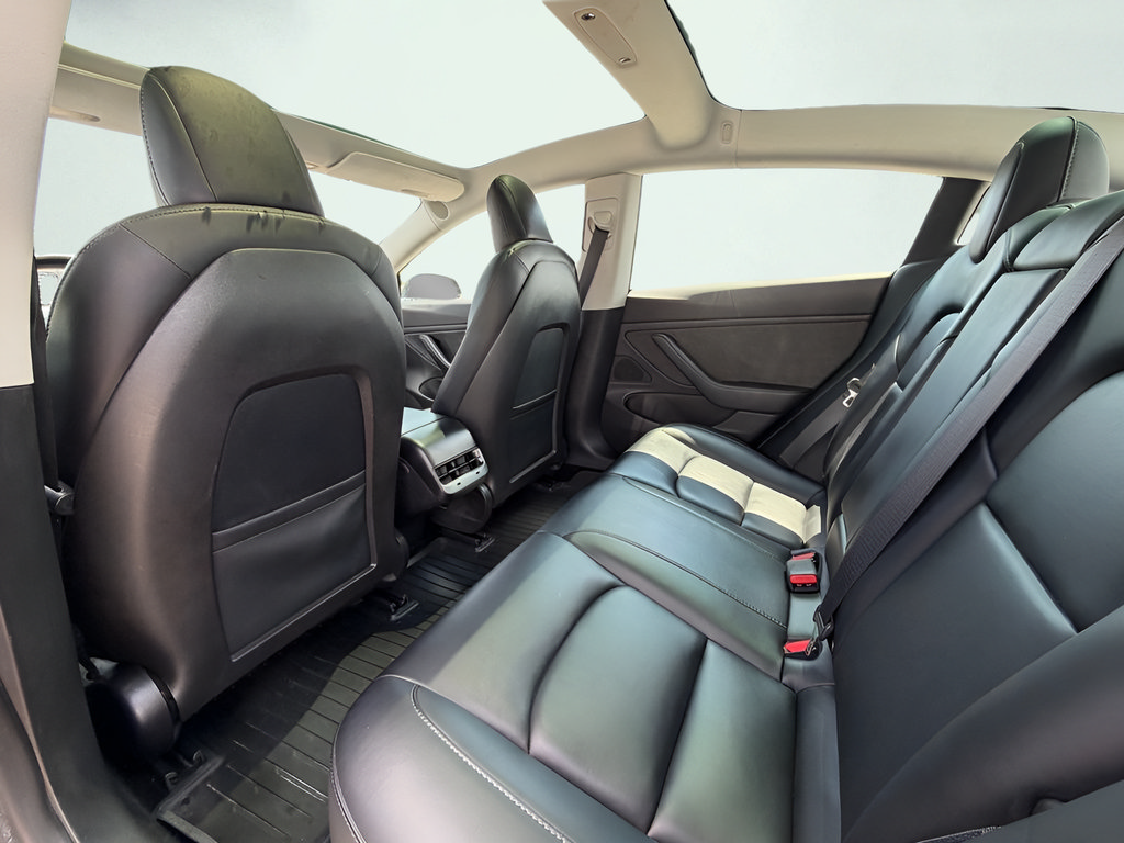 Used 2019 Tesla Model 3 Mid Range RWD image 18