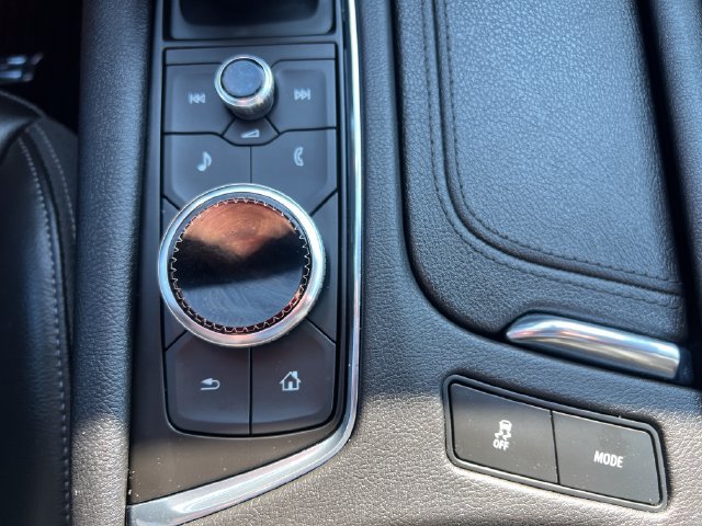 Used 2024 Cadillac XT6 Luxury w/ LPO, Floor Liner Package AWD/4WD image 30