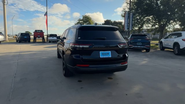 Used 2026 Jeep Grand Cherokee L Limited w/ Limited Altitude Package RWD image 7