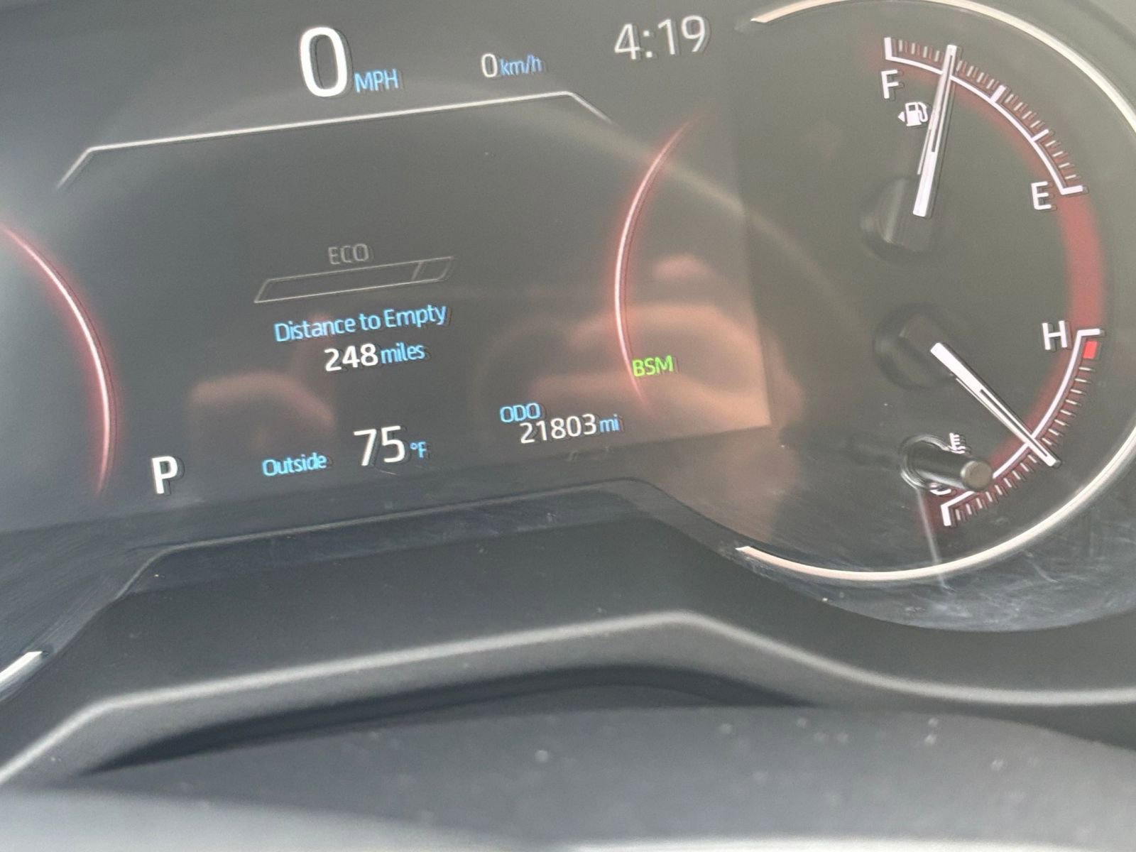 Used 2025 Toyota RAV4 XLE image 40