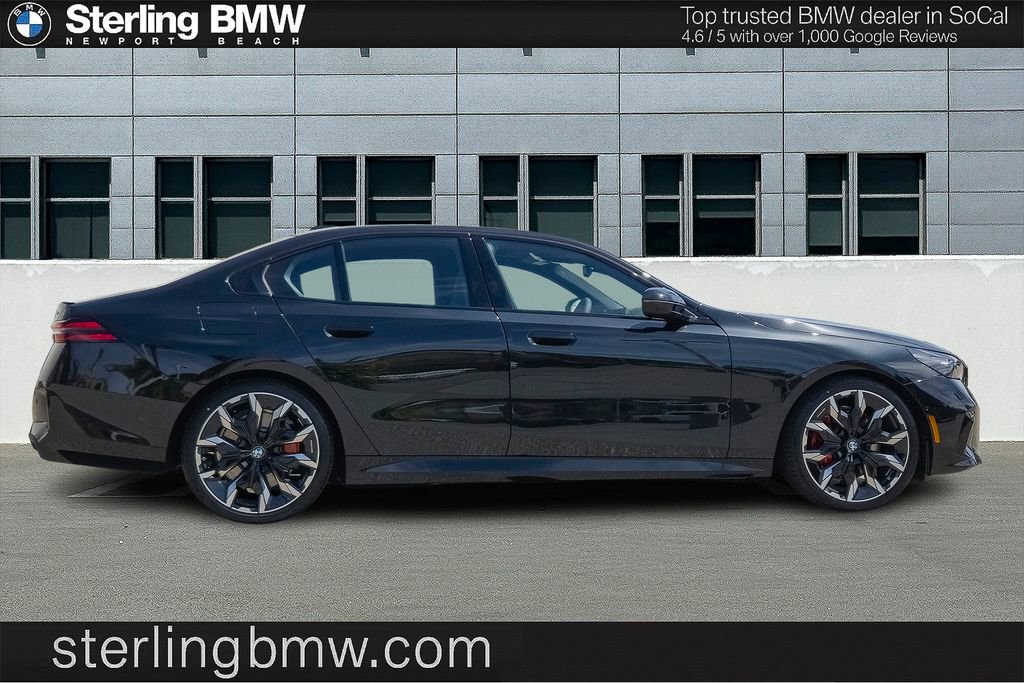 New 2026 BMW 550e xDrive w/ Premium Package image 3